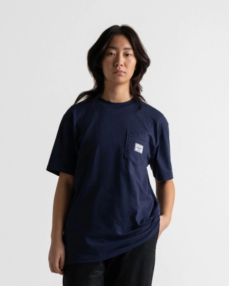 Camiseta Herschel Pocket Azul Marinho | TISY62851