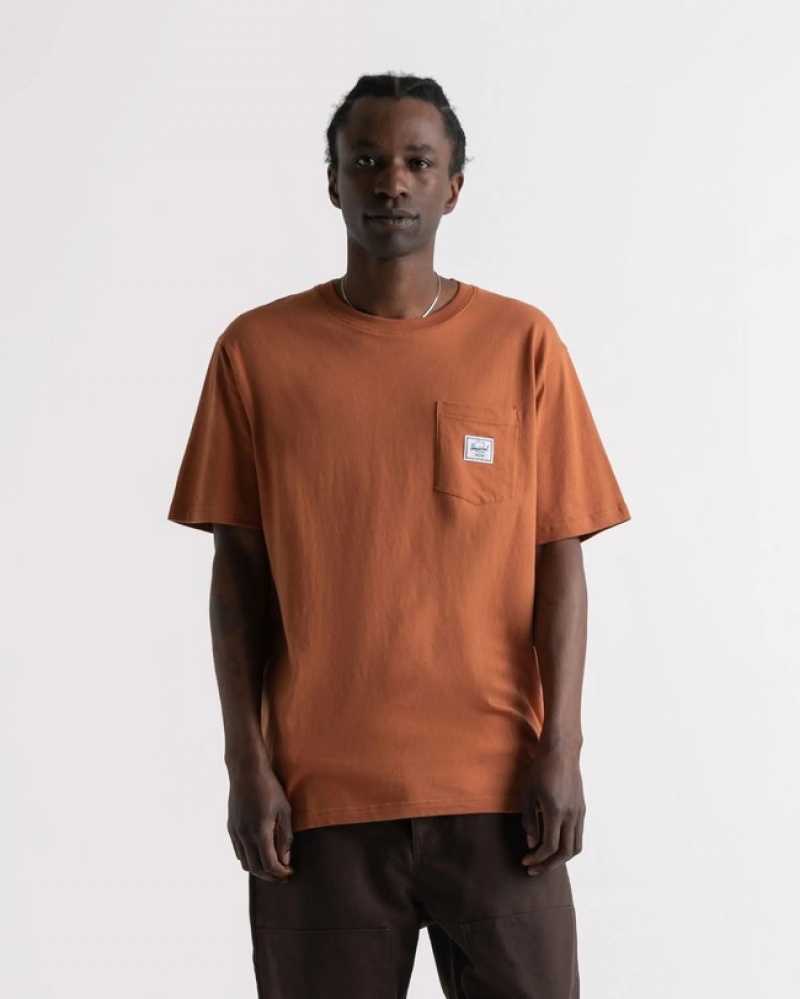 Camiseta Herschel Pocket Marrom | HNTO89132